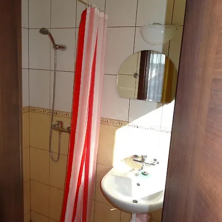 Osrodek Korab Guest house 3*