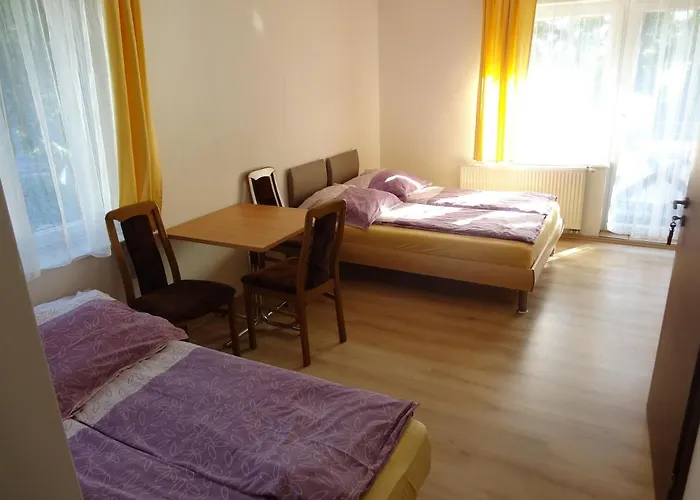 Osrodek Korab Vendégház 3*