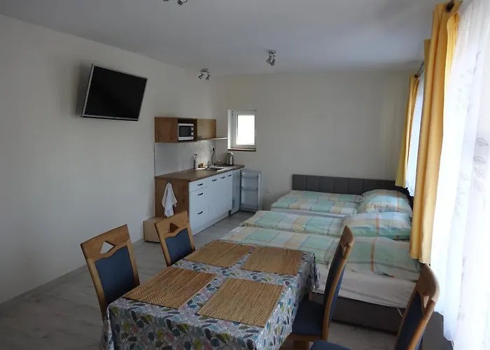 Osrodek Korab Vendégház 3*